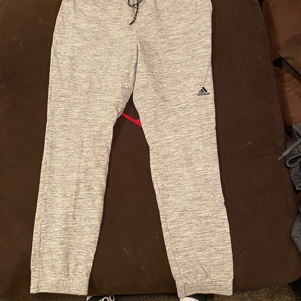Adidas joggers size xl